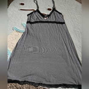 Marilyn Monroe Black and White Striped Babydoll Dress | Women's | Size: L